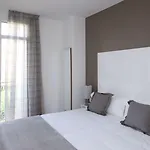 Mh *