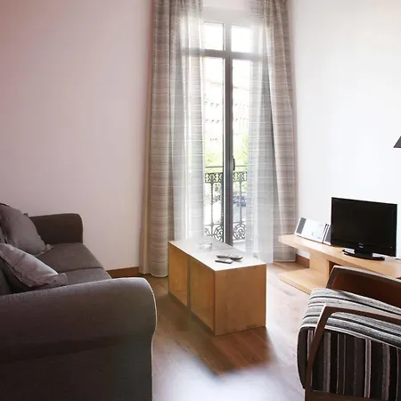 Mh Apartment